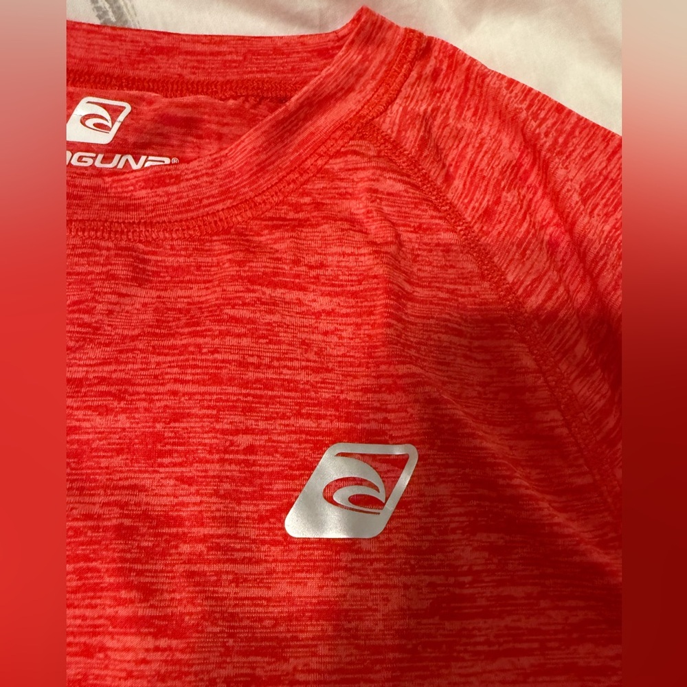 Like new. Laguna Rash guard - Men’s size S
